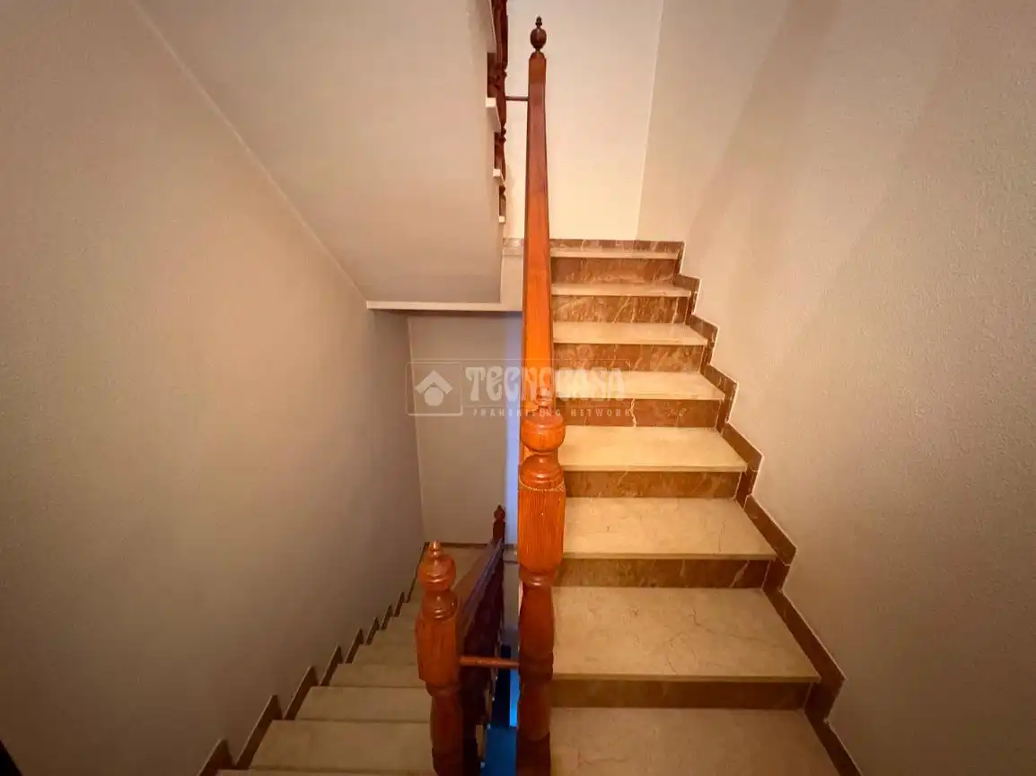 Casa adosada en venta en Los Villares