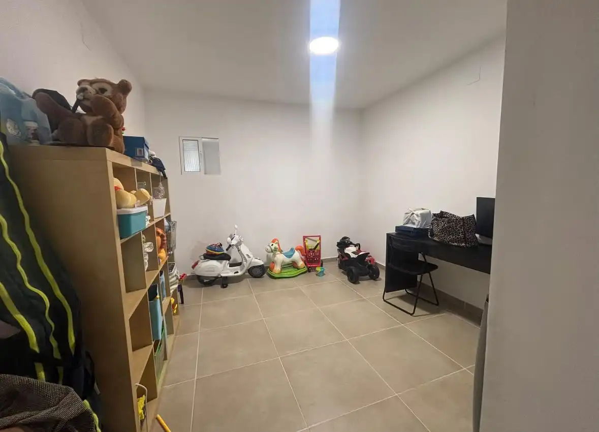 Reihenhaus mit Garten zum Verkauf in Benagalbón, imagen 10