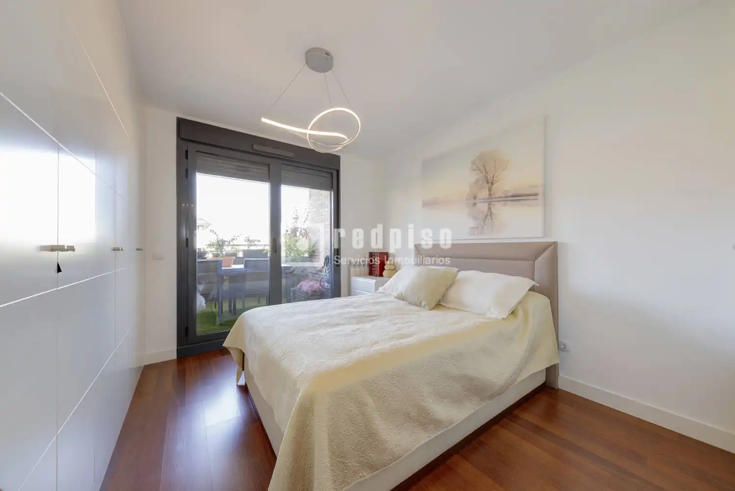 Bedroom of Flat for sale in Boadilla del Monte  with Air Conditioner, Heating and Private garden