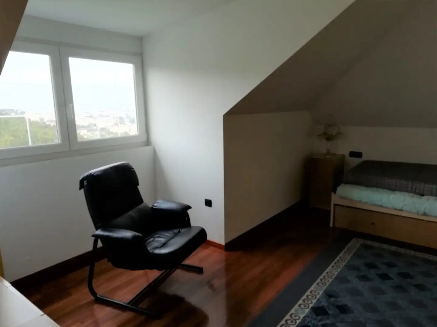 Sala de estar de Casa o chalet en venta en Culleredo con Jardín privado, Parquet y Horno