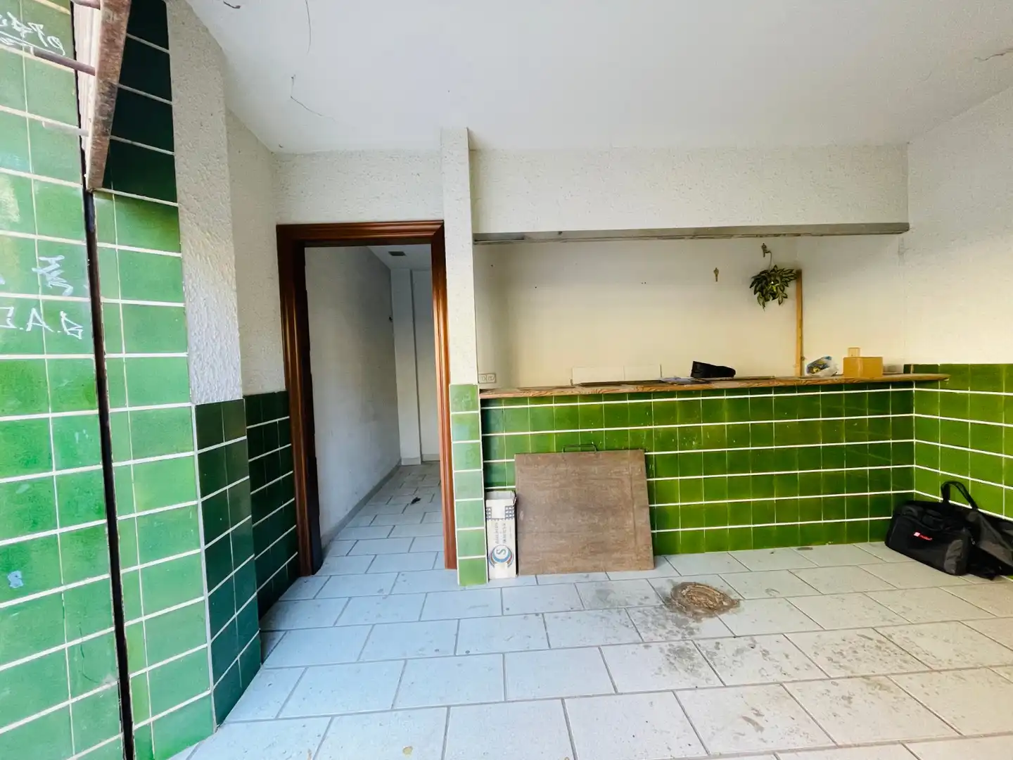 Kitchen of Commercial properties for sale in Zaragoza