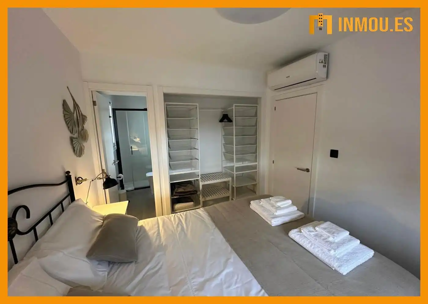 Dormitori de Apartament de lloguer en Ourense Capital  amb Aire condicionat, Calefacció i Moblat