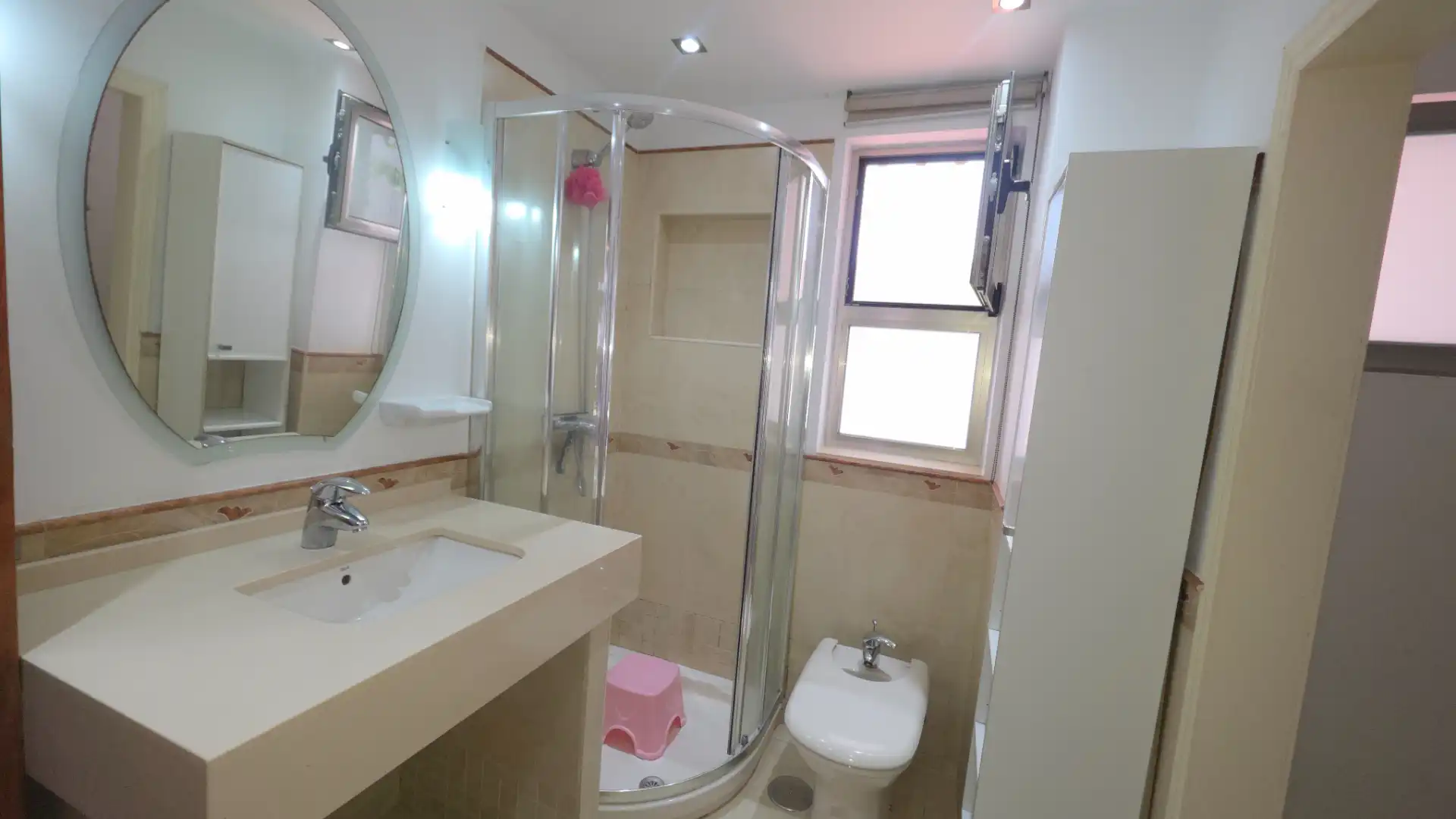 Baño de Piso de alquiler en Telde con Aire acondicionado, Amueblado y Horno