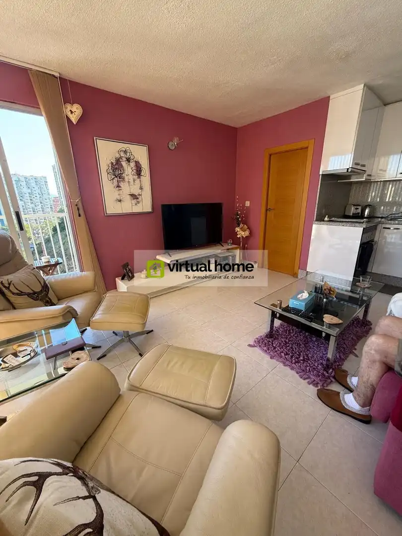Sala de estar de Piso en venta en Benidorm con Aire acondicionado, Terraza y Amueblado