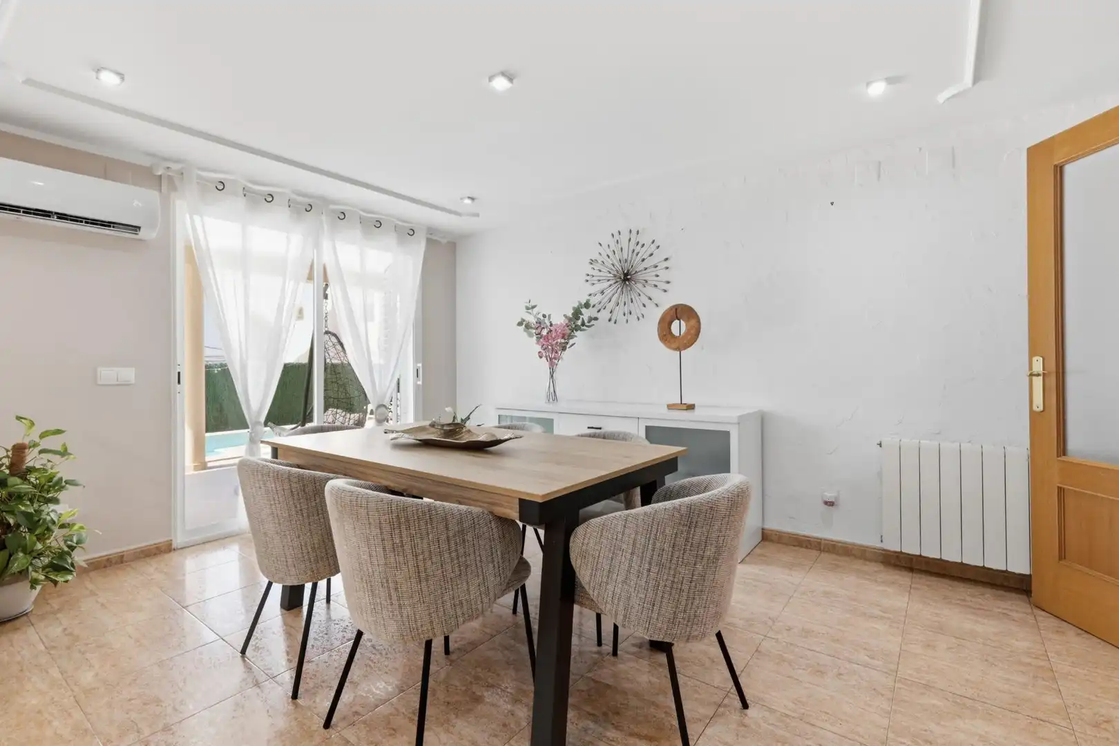 Dining room of Detached homes for sale in Torrent  with Air Conditioner, Heating and Private garden