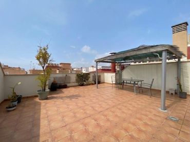 Ático con ascensor en venta en Camino SUAREZ DE