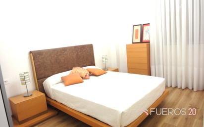 Bedroom of Flat for sale in Barakaldo   with Heating and Furnished