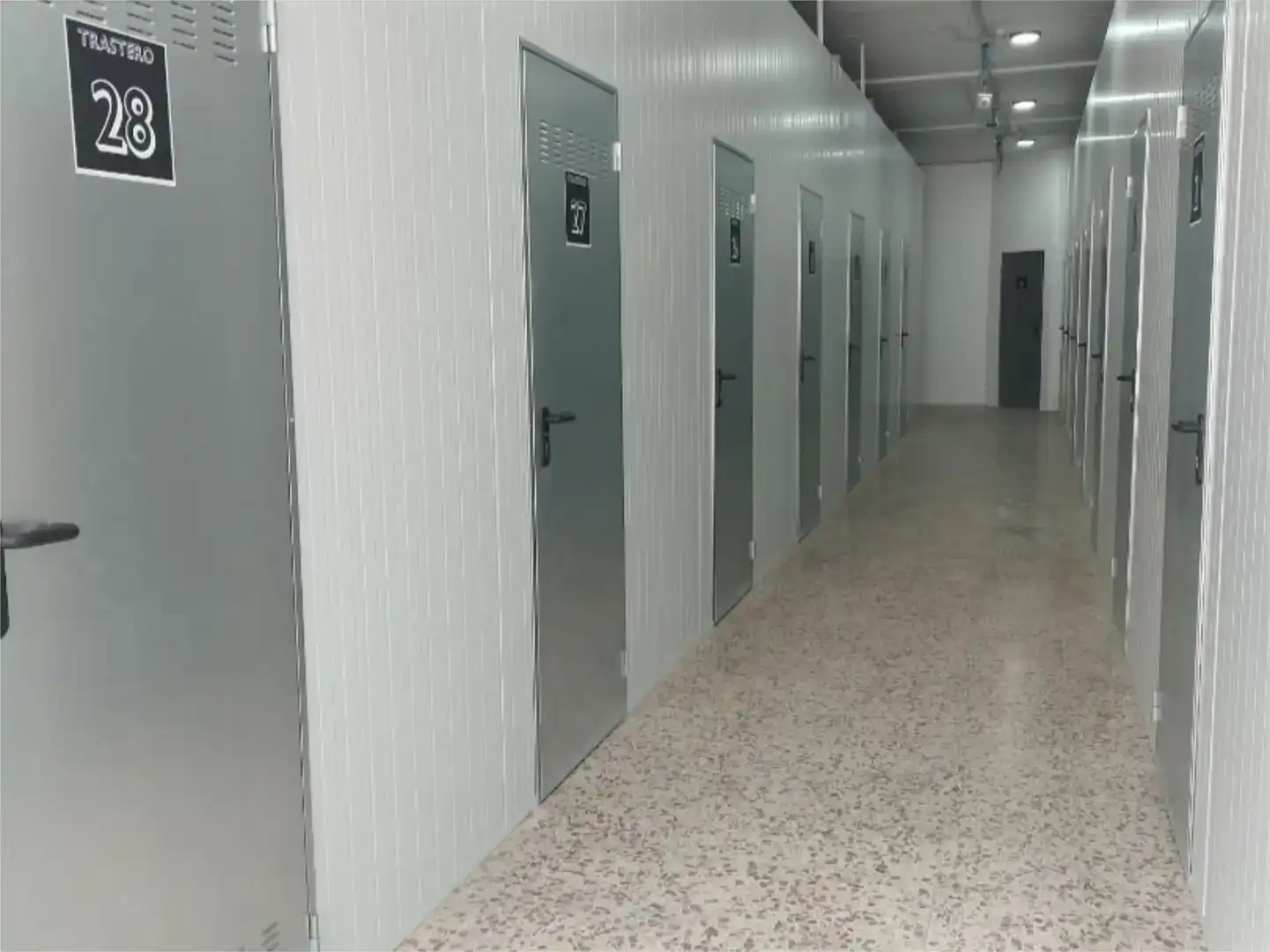 Storage room for rent in Sevilla