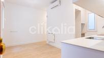 Kitchen of Flat for sale in  Madrid Capital  with Air Conditioner and Heating
