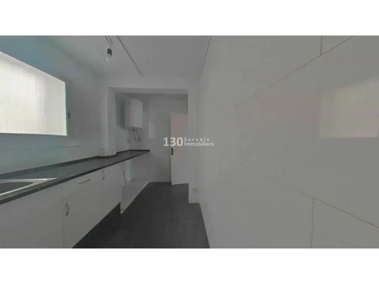 Appartamento con ascensore in vendita a Calle Concilio de Trento, imagen 6