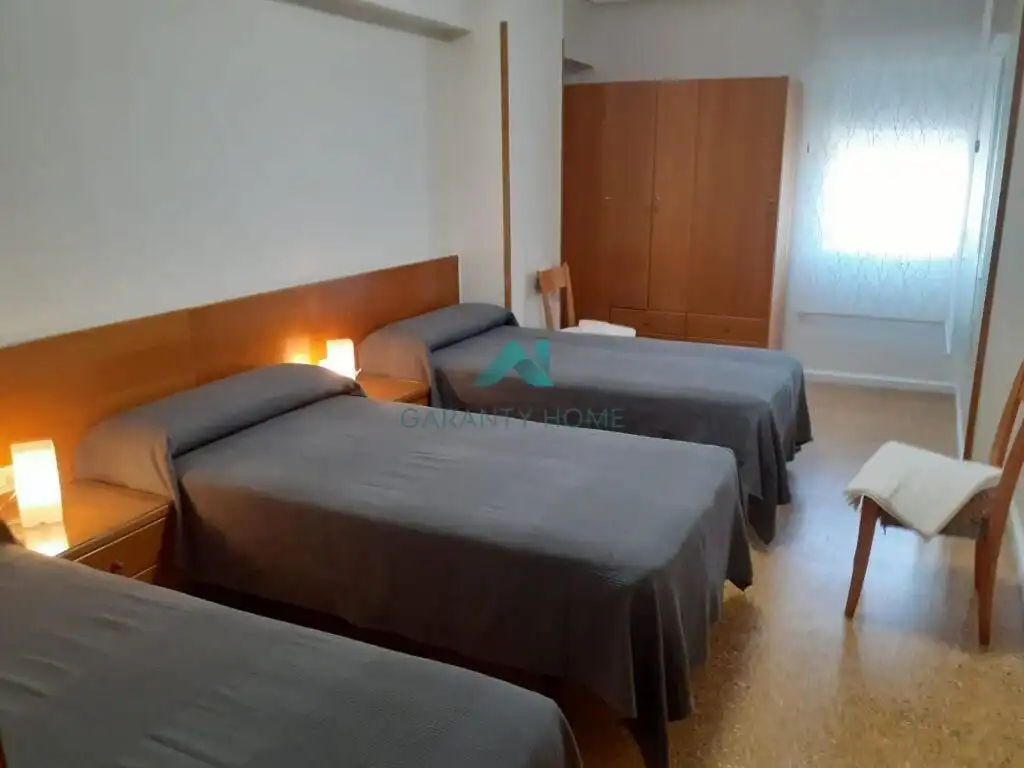 Bedroom of Flat for share in Vitoria - Gasteiz  with Heating