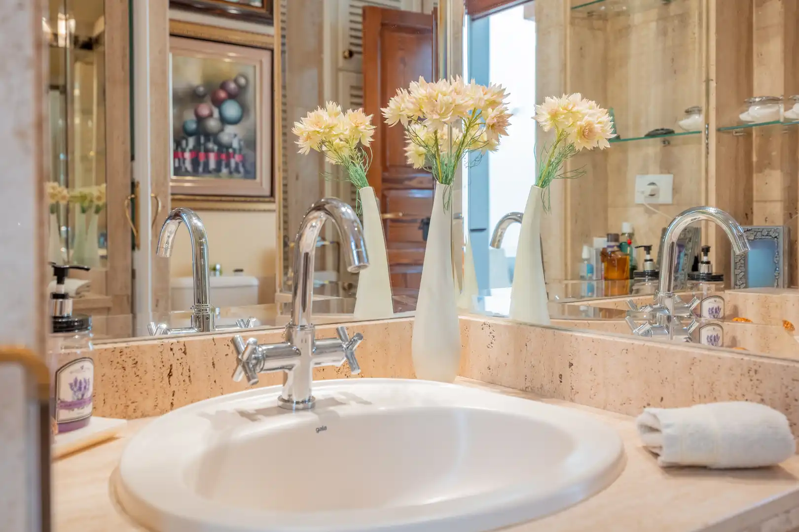 Baño de Ático en venta en Telde con Aire acondicionado, Terraza y Amueblado
