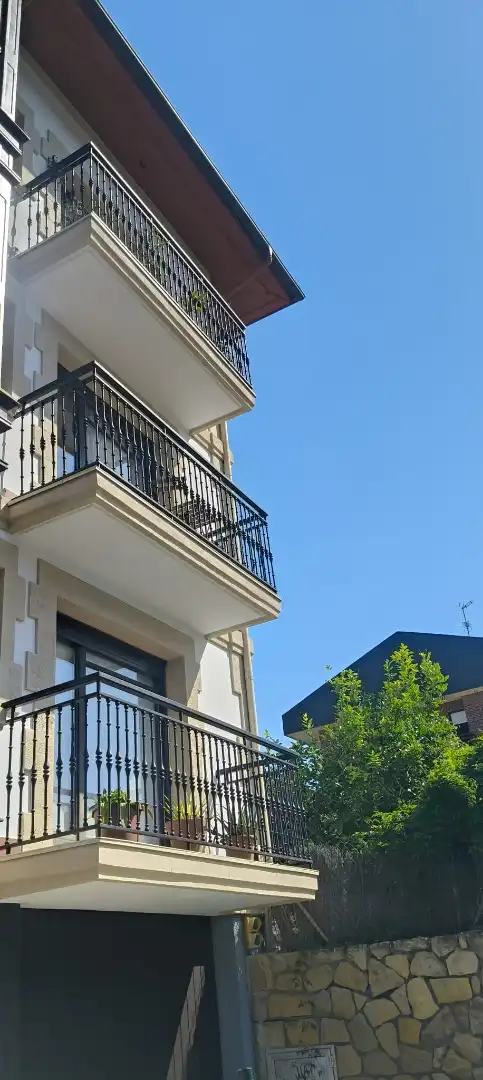 Terrassa de Pis de lloguer en Getxo  amb Terrassa, Moblat i Balcó