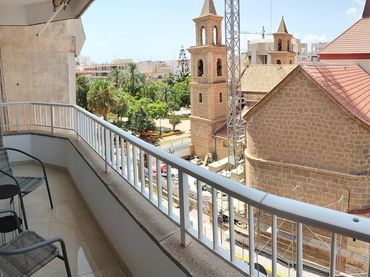 Apartamento con balcón en venta en Calle Calle Hermanos Bazán 4