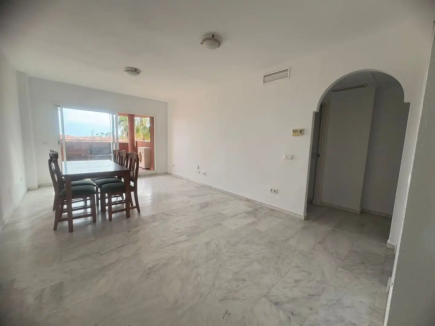 Esszimmer von Wohnung zum Verkauf in Marbella mit Klimaanlage, Heizung und Terrasse