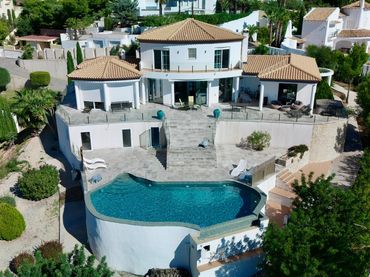 Villa mit Pool zum Verkauf in Altea la Vella