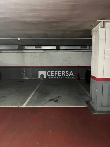 Garaje en Alquiler en Carrer de Bertran en El Putget i el Farró