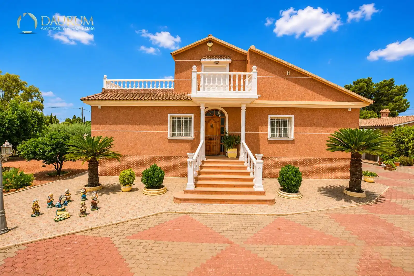 Vista exterior de Casa o xalet en venda en Alicante / Alacant amb Aire condicionat, Calefacció i Terrassa