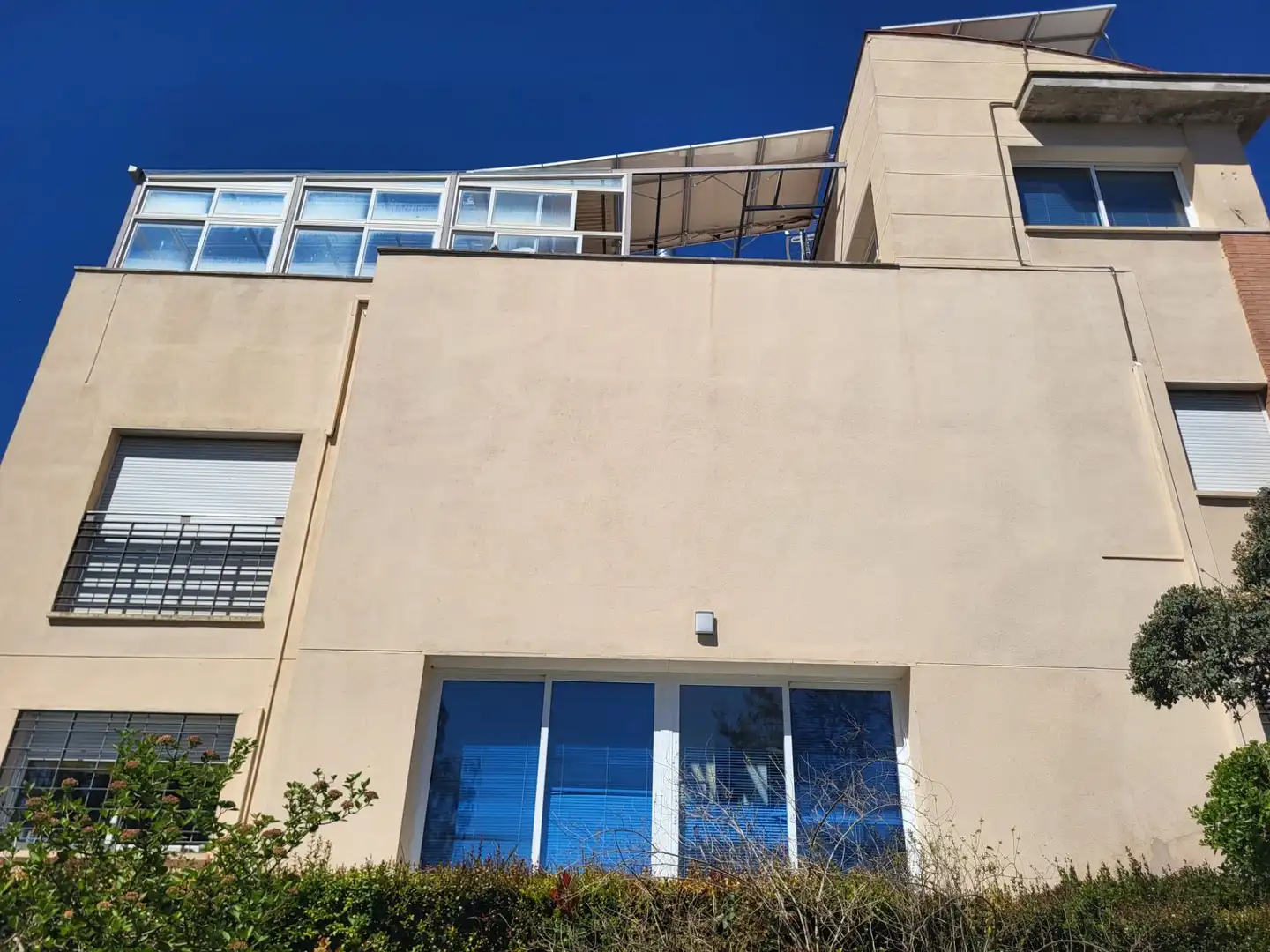 Vista exterior de Casa o xalet en venda en Albolote amb Aire condicionat, Calefacció i Jardí privat