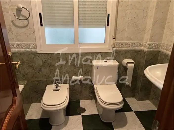 Bathroom of Apartments for sale in Castillo de Locubín  with Terrace and Internet