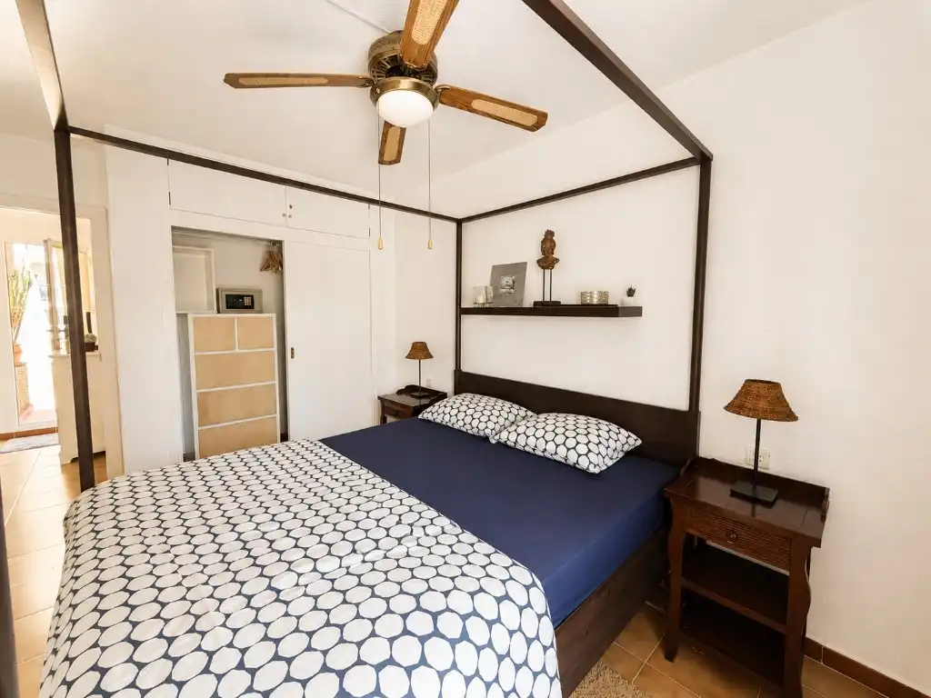 Schlafzimmer von Maisonette zum Verkauf in La Manga del Mar Menor mit Klimaanlage