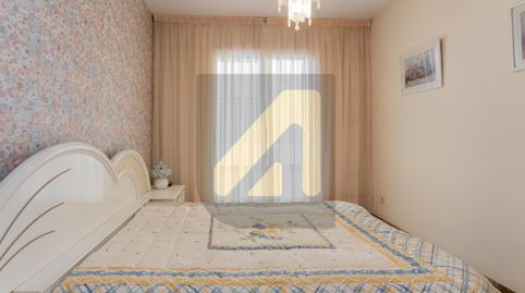 Foto 2 de Apartament en venda a Pubilla Cases, L'Hospitalet de Llobregat