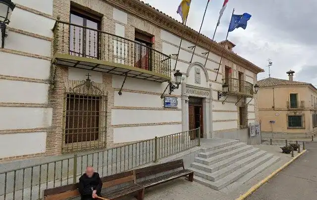 Vista exterior de Piso en venta en Olías del Rey