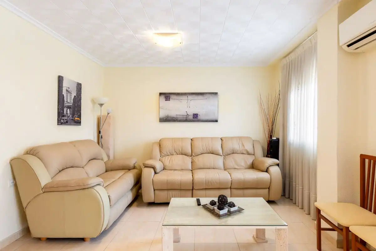Wohnzimmer von Wohnung zum Verkauf in Moncada mit Heizung, Terrasse und Balkon