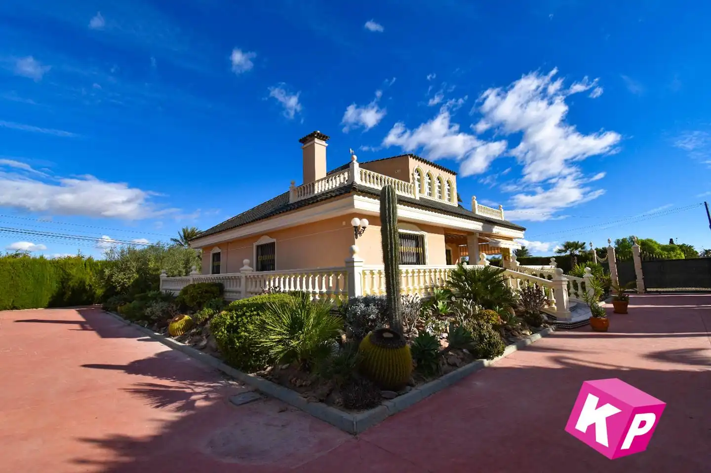 Jardí de Casa o xalet en venda en Elche / Elx amb Jardí privat, Terrassa i Traster