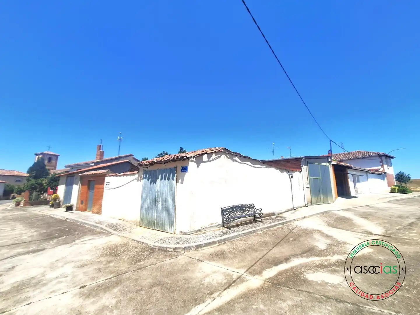 Exterior view of Detached homes for sale in Sahagún  with Heating, Private garden and Storage room