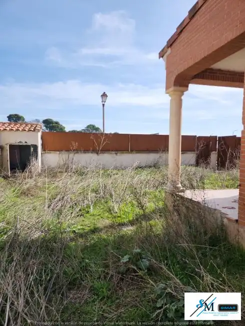 Detached homes for sale in Barcience  with Private garden