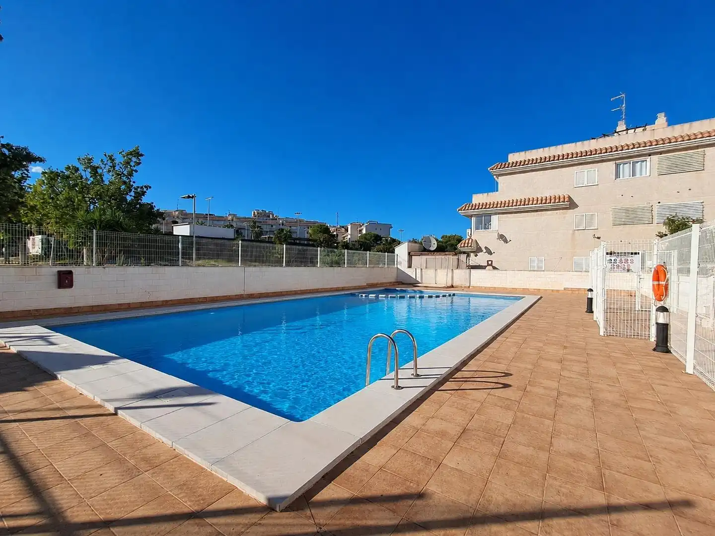 Swimming pool of Flat for sale in Águilas  with Private garden, Terrace and Furnished