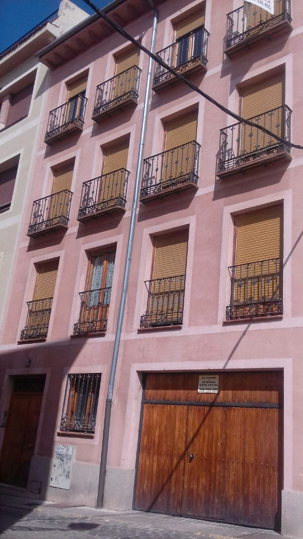 Exterior view of Duplex for sale in Segovia Capital  with Heating, Parquet flooring and Furnished