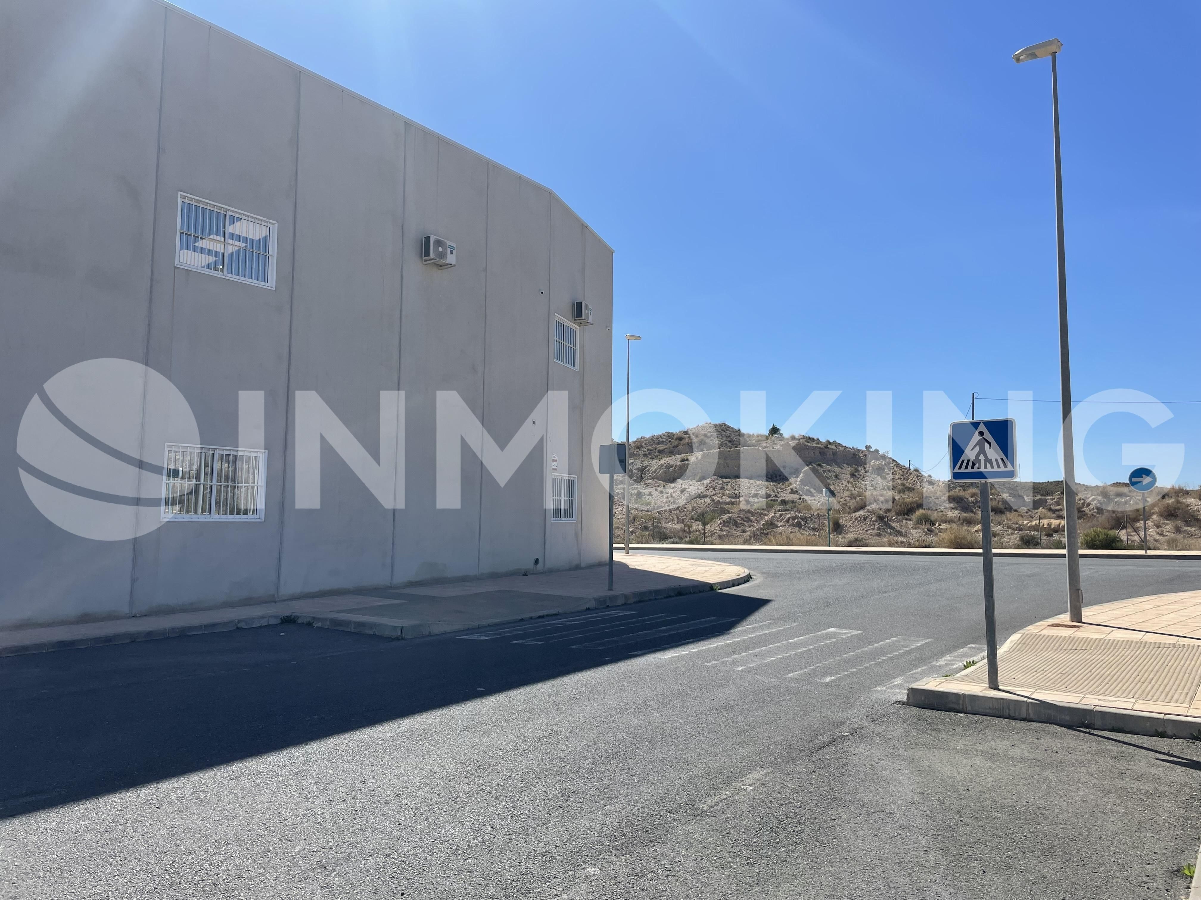 Exterior view of Industrial buildings for sale in Mutxamel