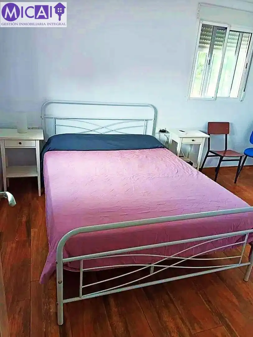 Dormitori de Casa o xalet en venda en Chiclana de la Frontera amb Aire condicionat, Jardí privat i Traster