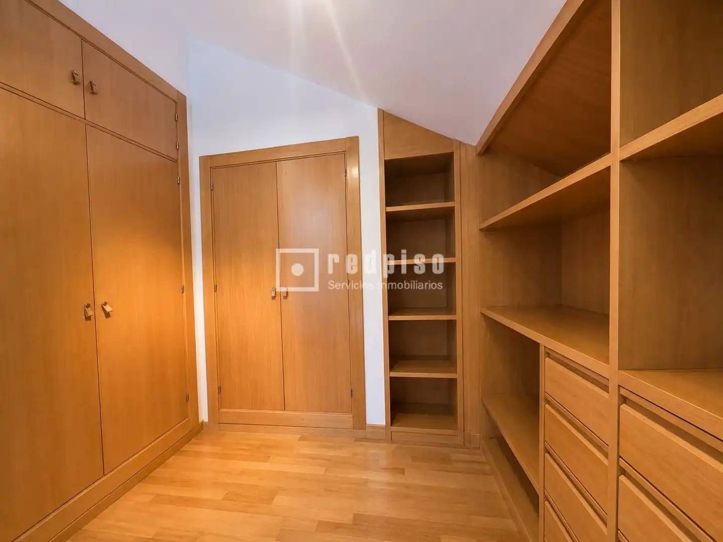 Bedroom of Houses for sale in Paracuellos de Jarama  with Air Conditioner, Heating and Private garden