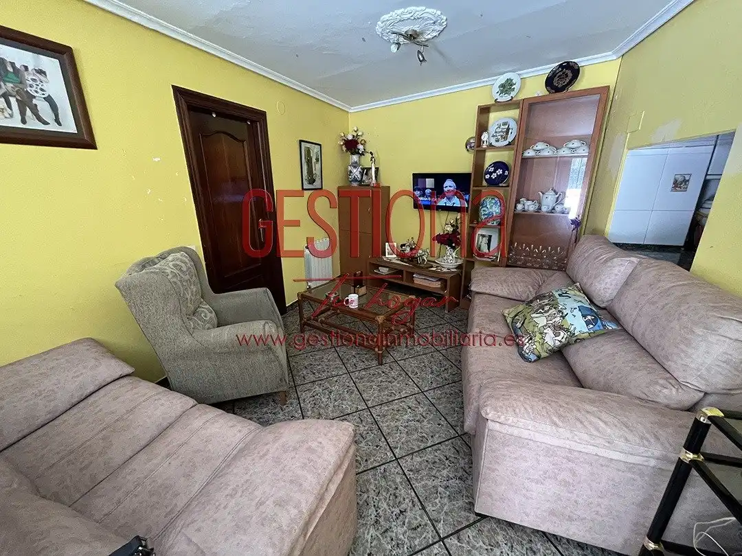 Sala de estar de Casa o chalet en venta en Noja con Jardín privado, Terraza y Amueblado