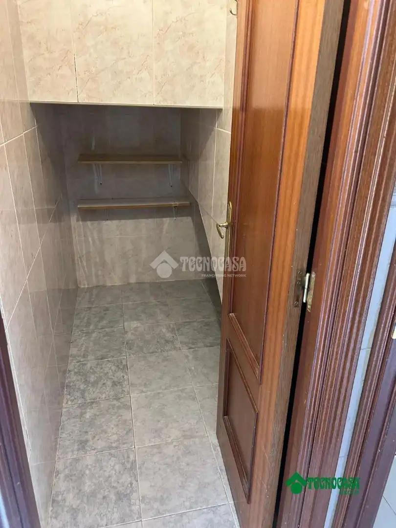Casa adosada en venta en Alcabón