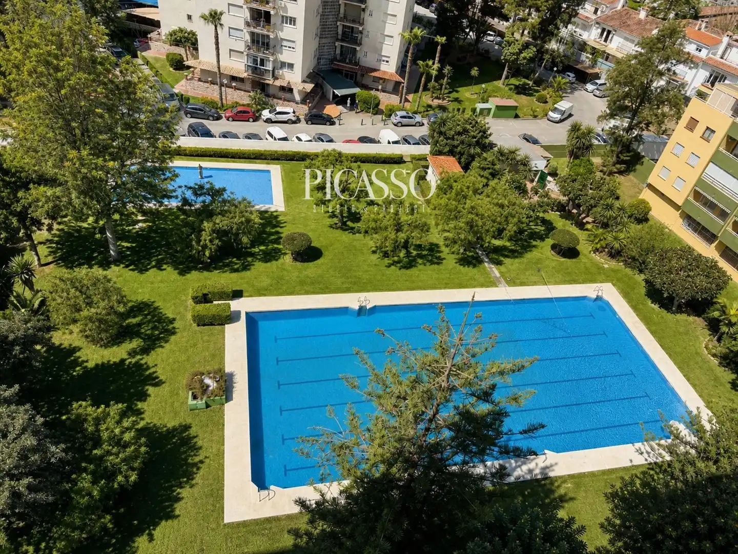 Swimming pool of Flat for sale in Fuengirola  with Terrace