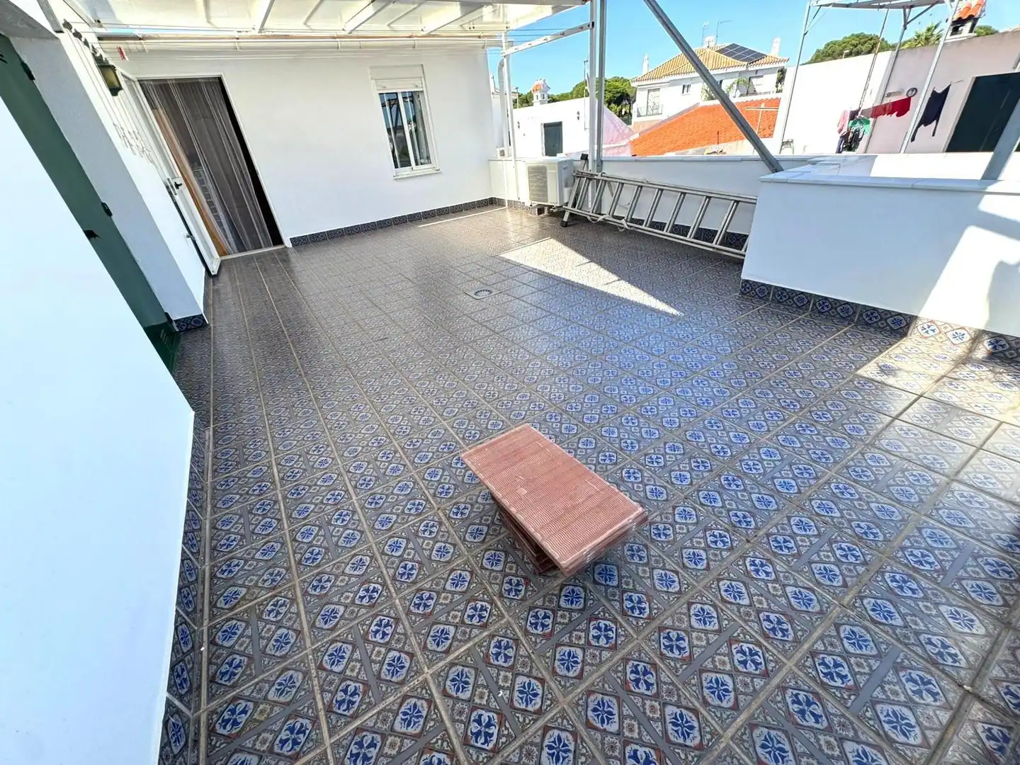 Terrassa de Casa o xalet en venda en El Portil amb Aire condicionat i Moblat