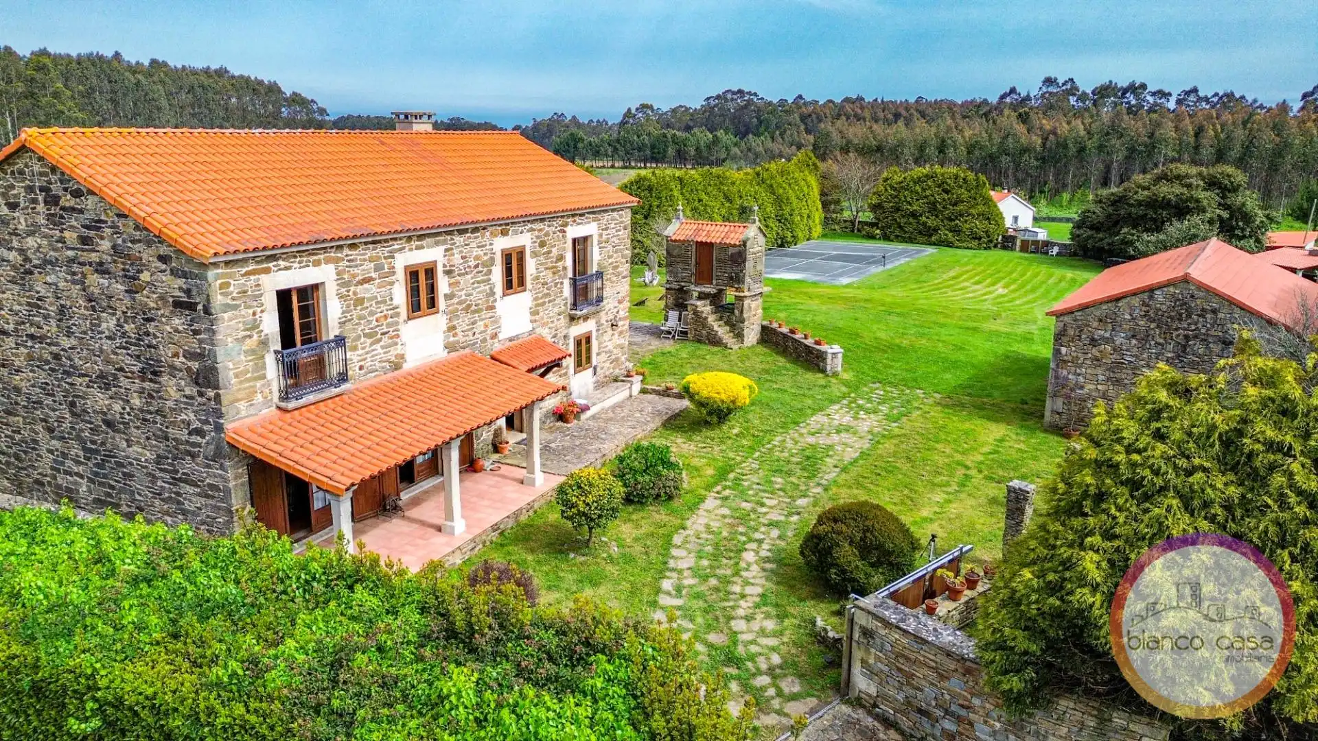 Jardín de Casa o chalet en venta en Malpica de Bergantiños con Amueblado y Balcón