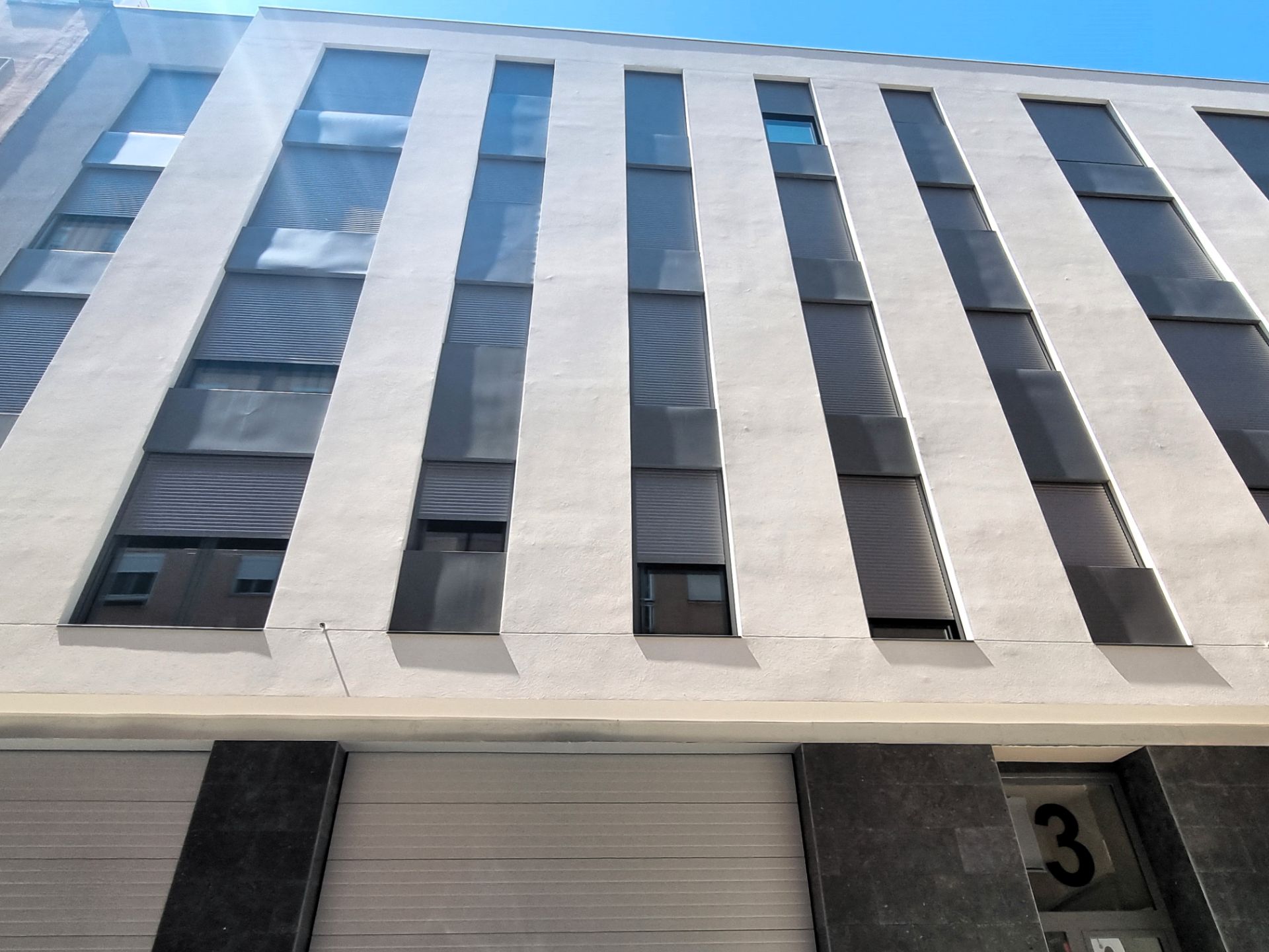 Exterior view of Flat to rent in  Lleida Capital  with Air Conditioner, Heating and Parquet flooring