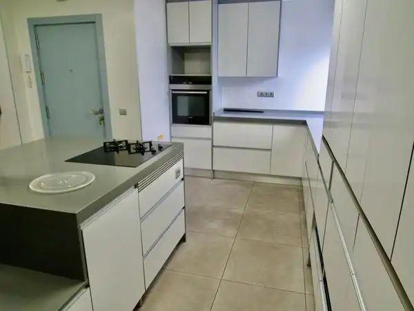 Küche von Wohnung zum Verkauf in Las Palmas de Gran Canaria mit Balkon