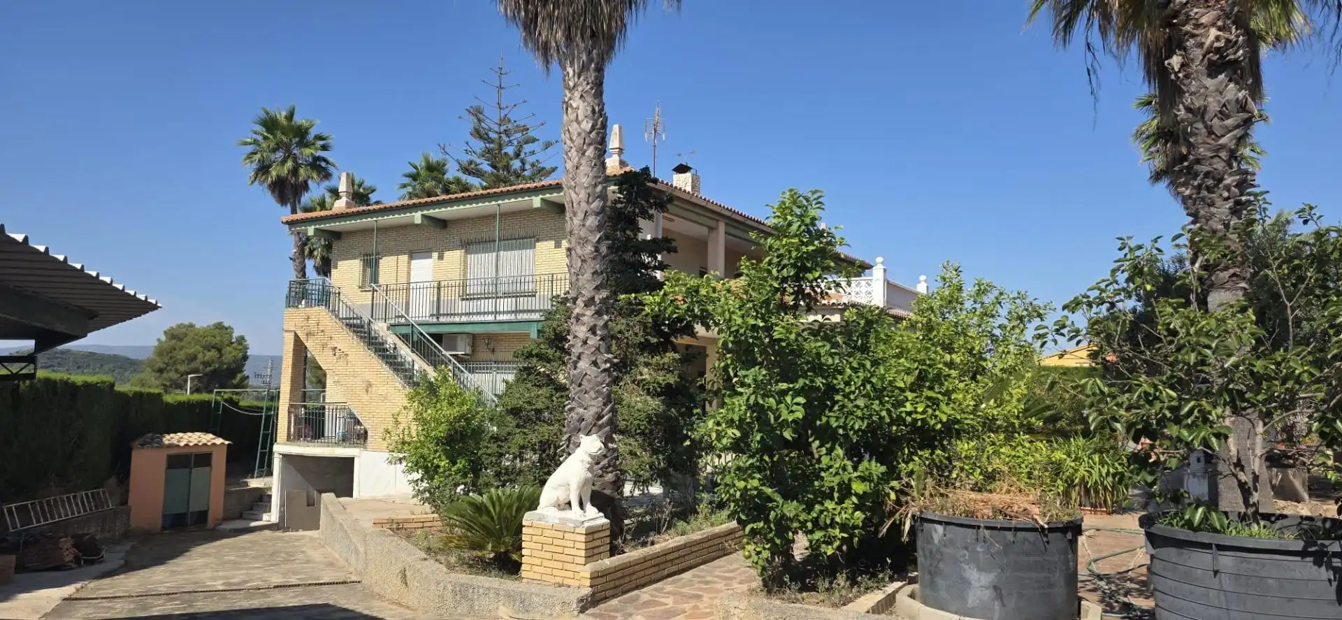Detached house with terrace for sale in Montserrat, imagen 3