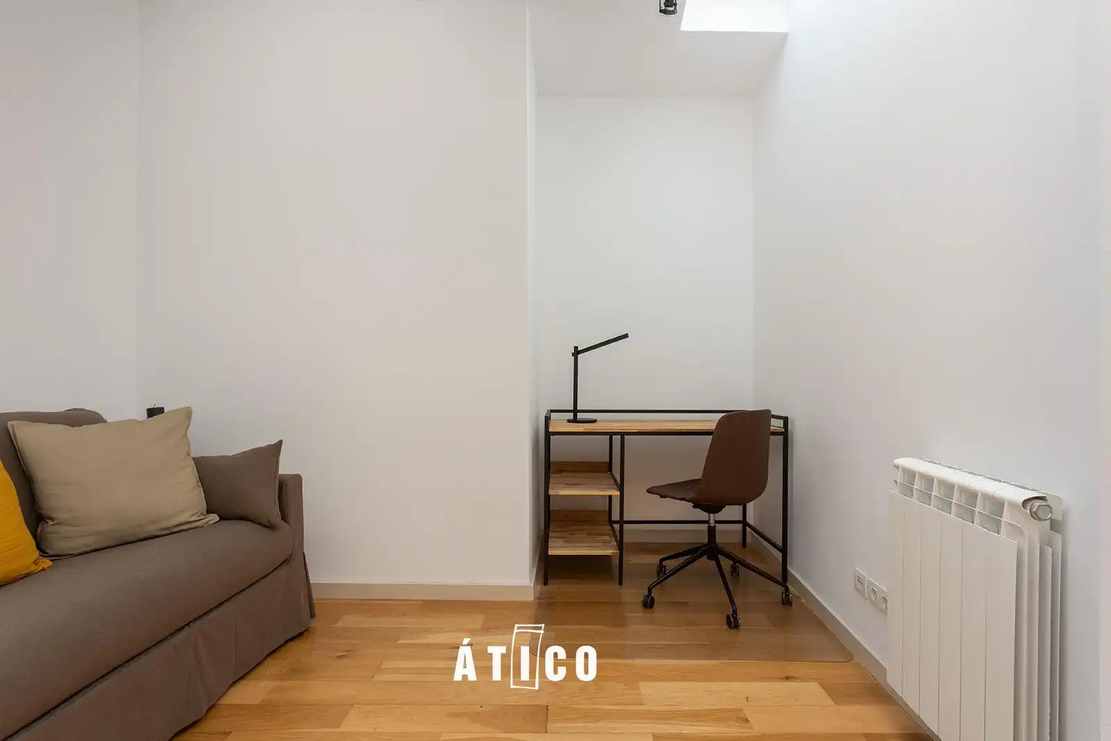 Dormitori de Àtic en venda en Barcelona amb Aire condicionat, Calefacció i Parquet