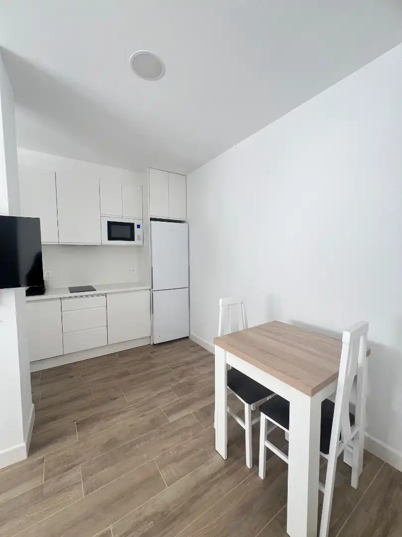 Apartamento con ascensor en alquiler en Ronda Ciruela, imagen 5