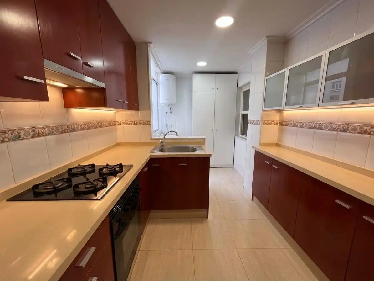 Küche von Wohnung zum Verkauf in Elche / Elx mit Klimaanlage und Balkon