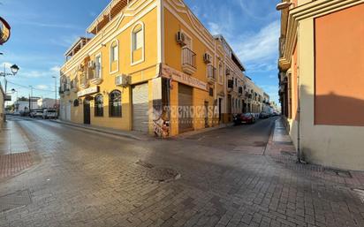 Vista exterior de Pis en venda en Sanlúcar de Barrameda amb Aire condicionat i Balcó