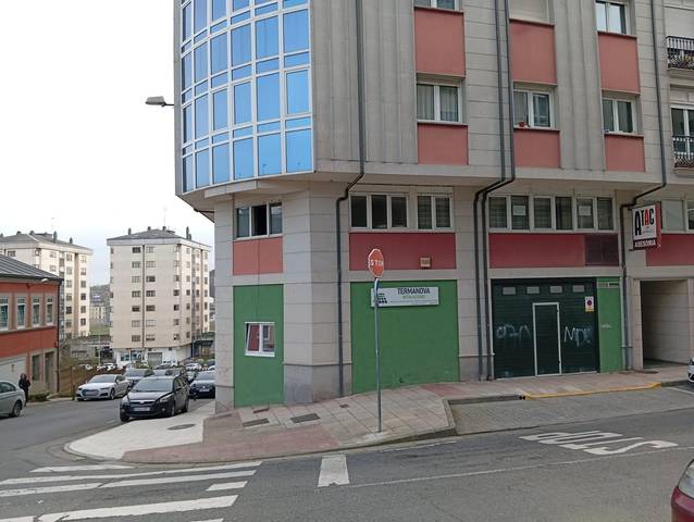 Local comercial en Venta en  de Manuel Murguía, 4 en Paradai