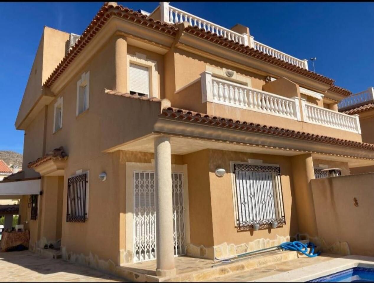 Exterior view of House or chalet for sale in Mazarrón  with Air Conditioner and Terrace